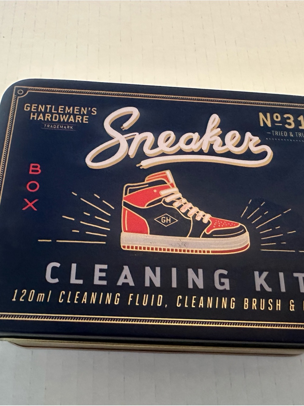 Gentlemen’s Hardware Sneaker Cleaning Kit No. 319 NEW